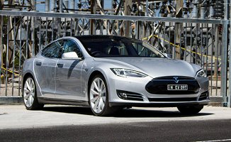 Tesla Model S 85 85kWh 367KM (L1S)