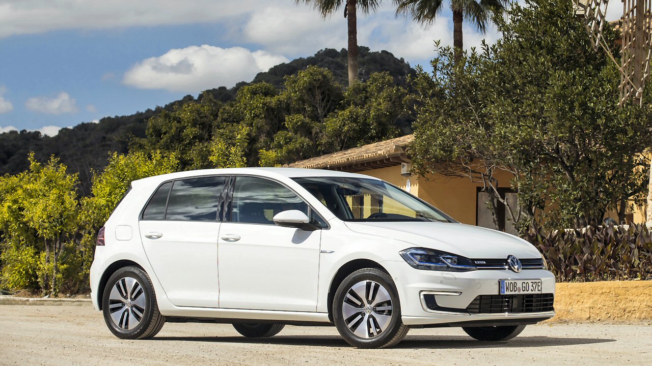 Używany Volkswagen e-Golf (2014-2021) – czy warto kupić?